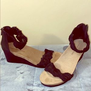 Lucky Brand Black Wedge Sandals NWOT - Size 7.5